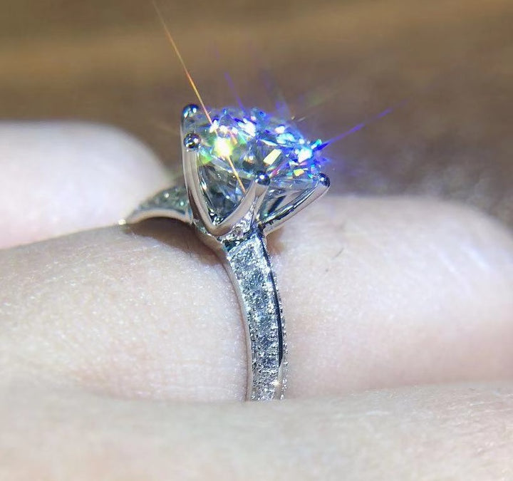 2 Carat Moissanite Diamond Engagement Ring - Ellis Finch