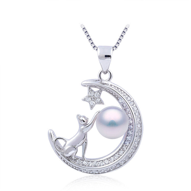 Cat on the Moon Pearl Necklace - Ellis Finch